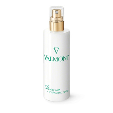 Valmont Priming with a hydrating fluid